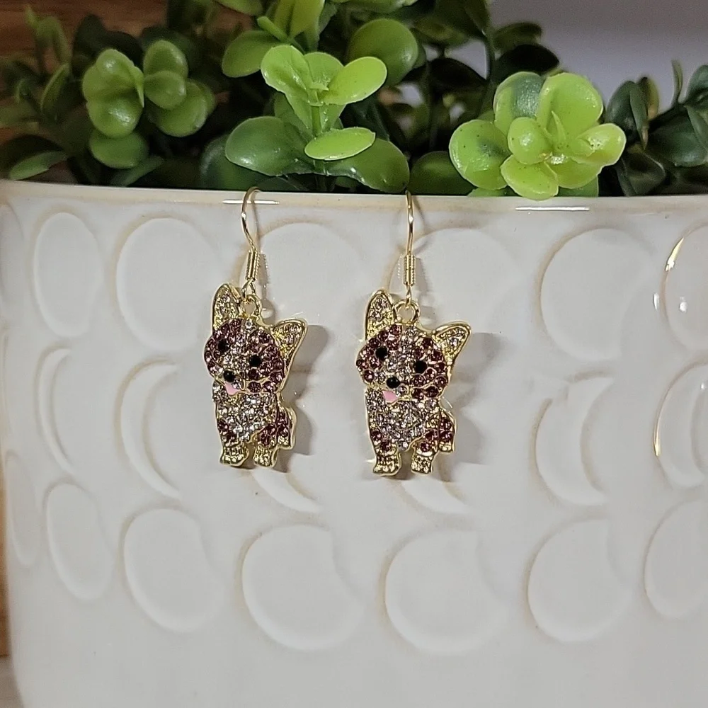 🔥LAST PAIR🔥 CORGI Shimmer Drop Earrings